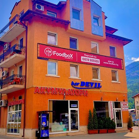 Hotel Maria Vratsa Ngoại thất bức ảnh