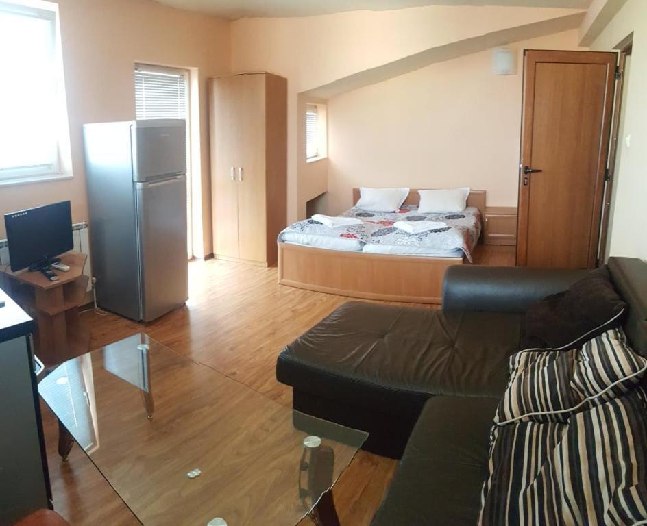 Hotel Maria Vratsa Ngoại thất bức ảnh