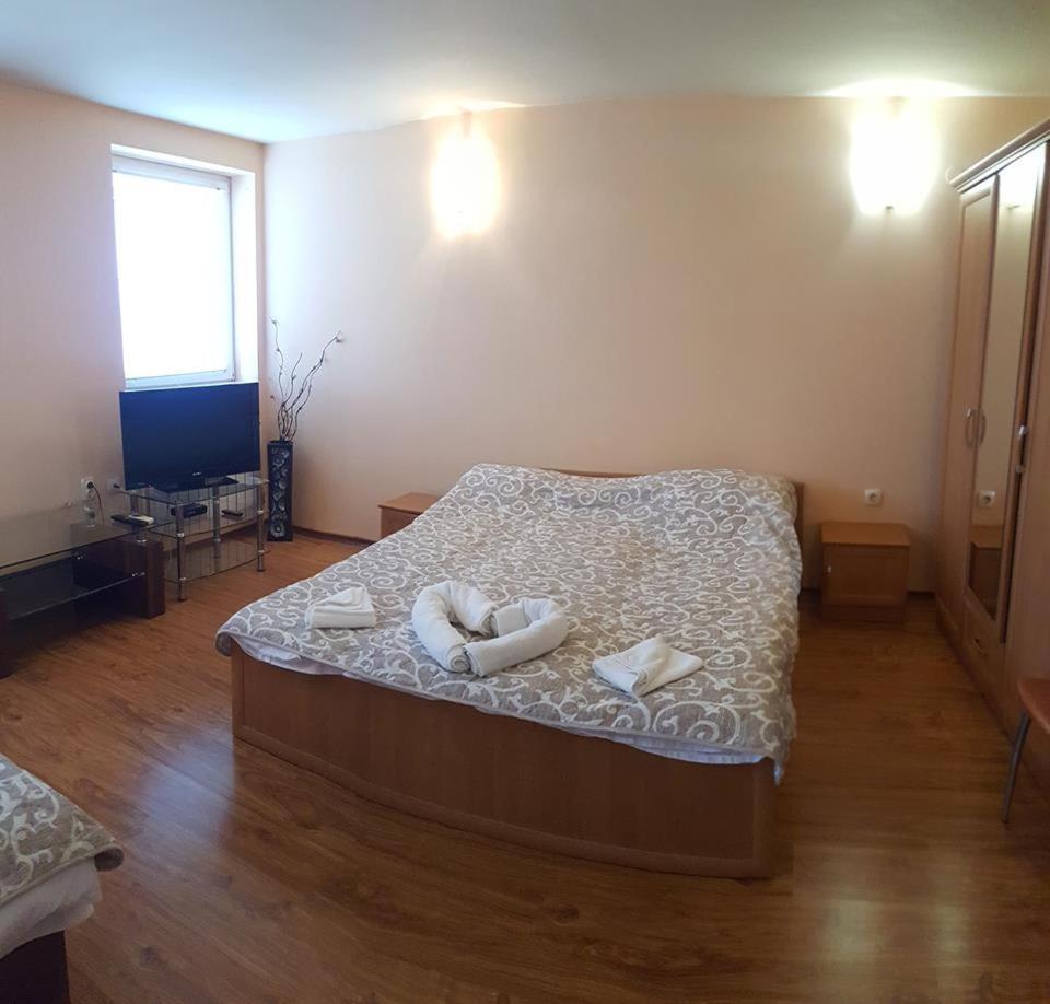 Hotel Maria Vratsa Ngoại thất bức ảnh