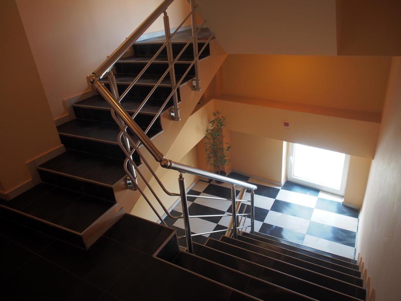 Hotel Maria Vratsa Ngoại thất bức ảnh