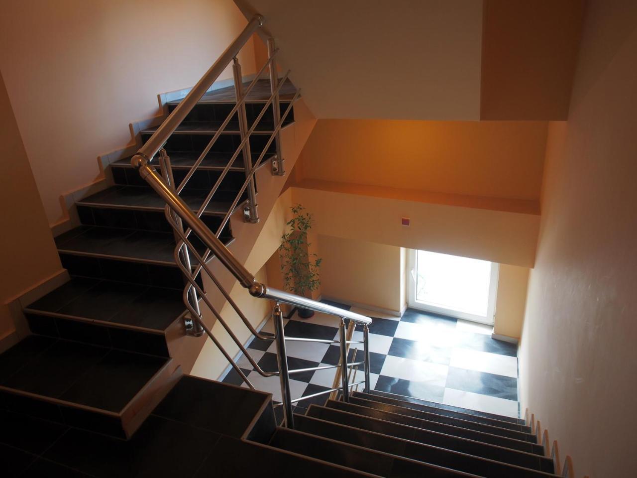 Hotel Maria Vratsa Ngoại thất bức ảnh